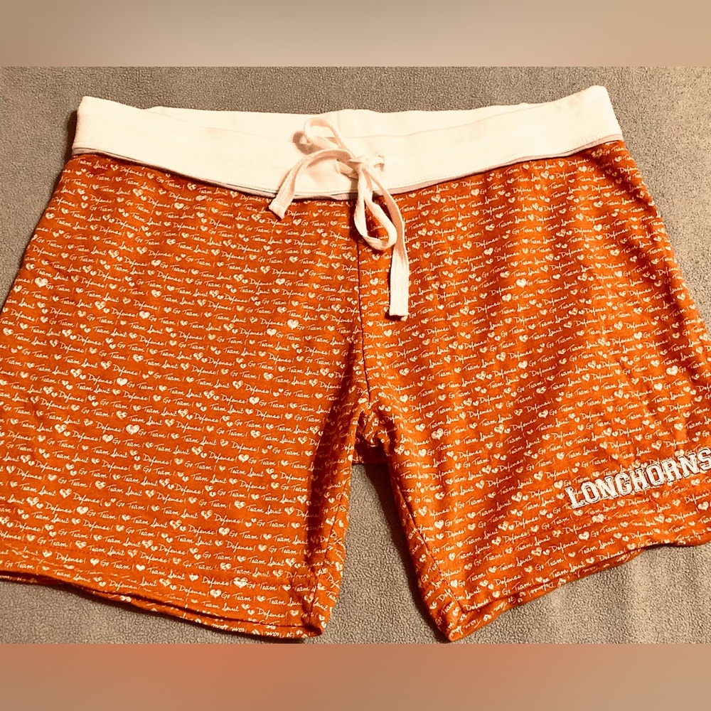 🤟NWOT UT Longhorn Logo Print Shorts🤟